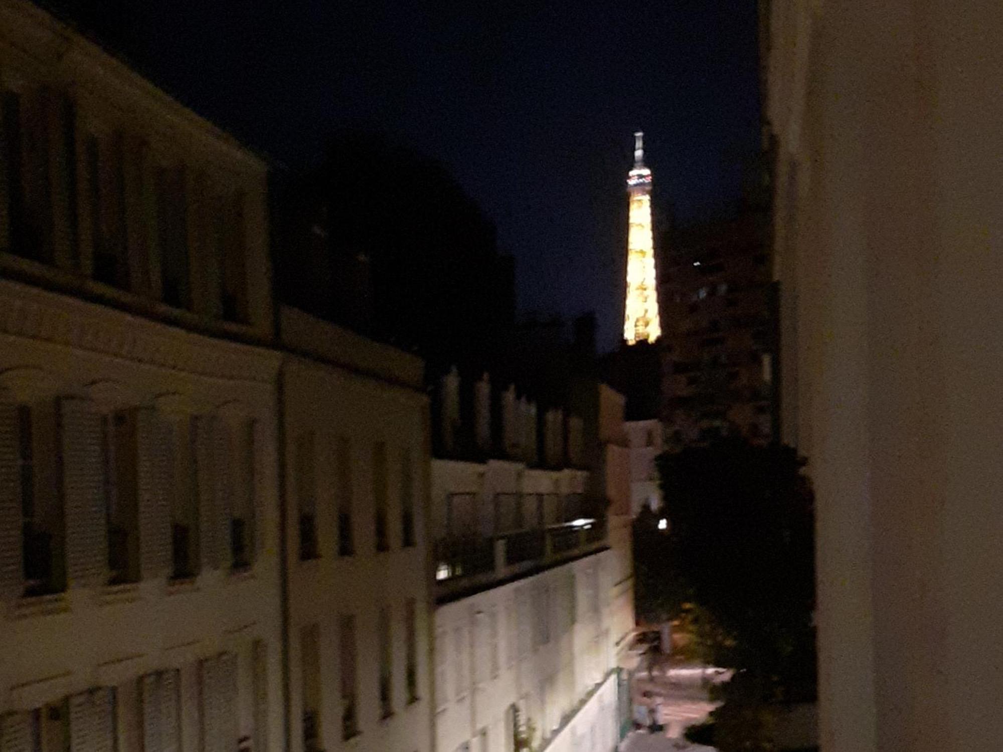 Апартаменты Calme Et Proche Tour Eiffel Париж Экстерьер фото